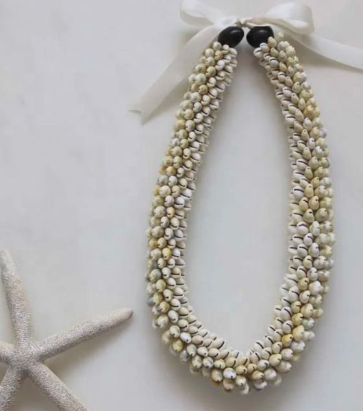 LEI Shell Necklace