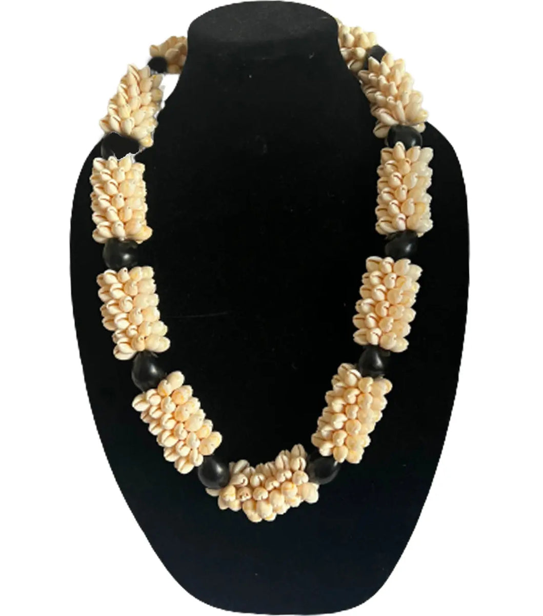 KOA Shell Necklace with Pu'a – Loriana's | Pasifika Boutique & Treasures
